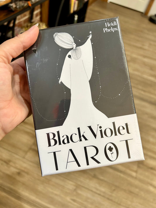 Black Violet Tarot